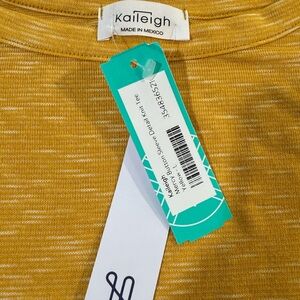 Kaileigh Golden Knit Top
